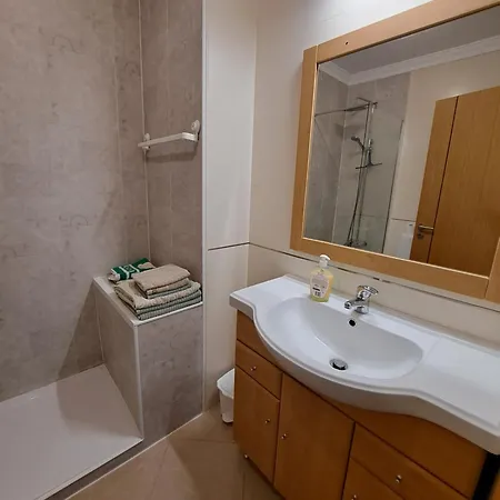 Lovely 1bdr Penthouse With Sea View - 알부페이라