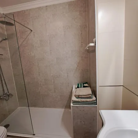 Lovely 1bdr Penthouse With Sea View - *