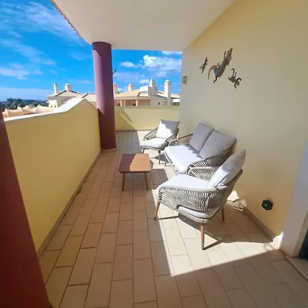 Apartment Lovely 1bdr Penthouse With Sea View -